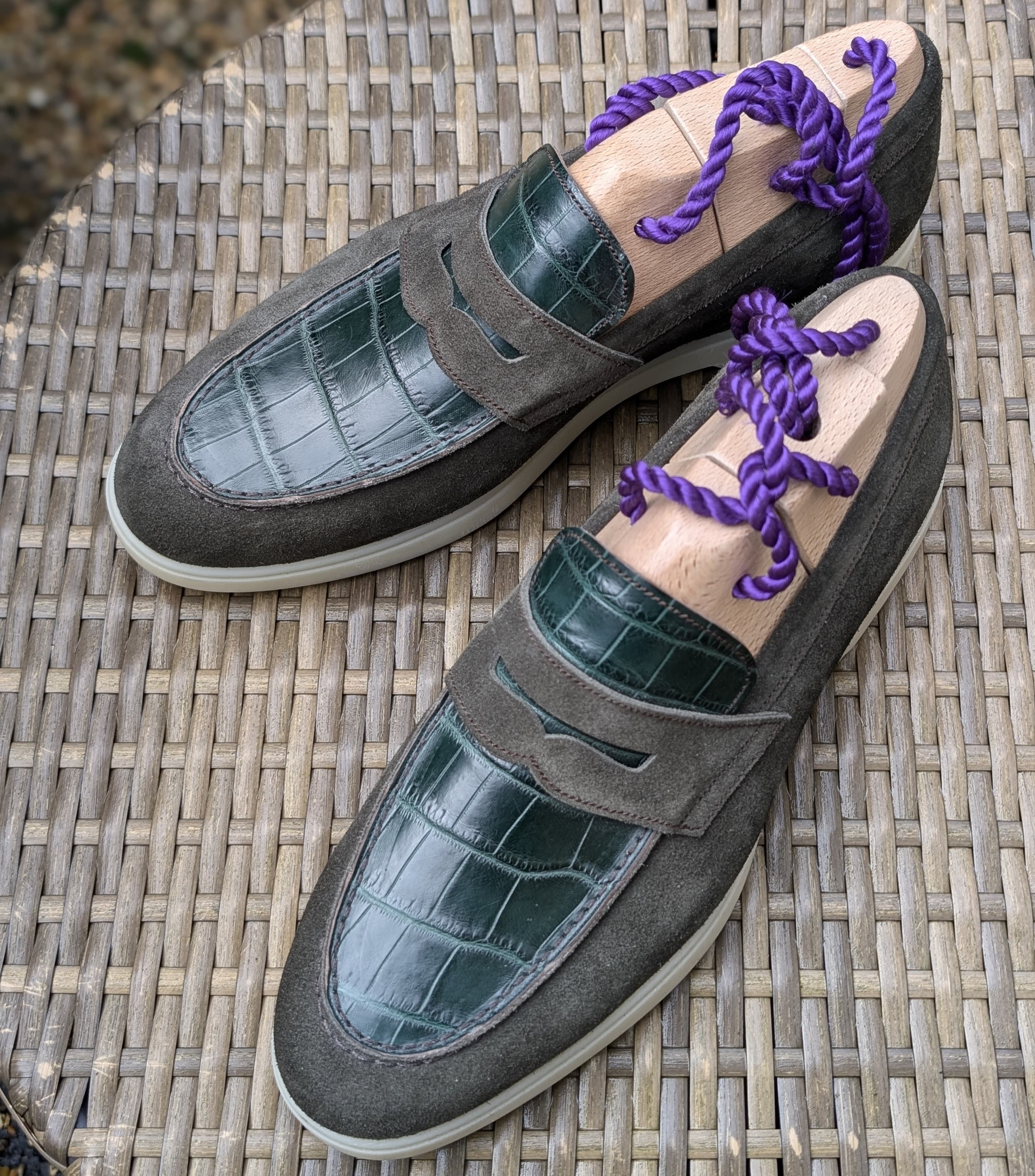Ascot Sunseeker - Green Crocodile & Olive Green Suede - Ascot Shoes