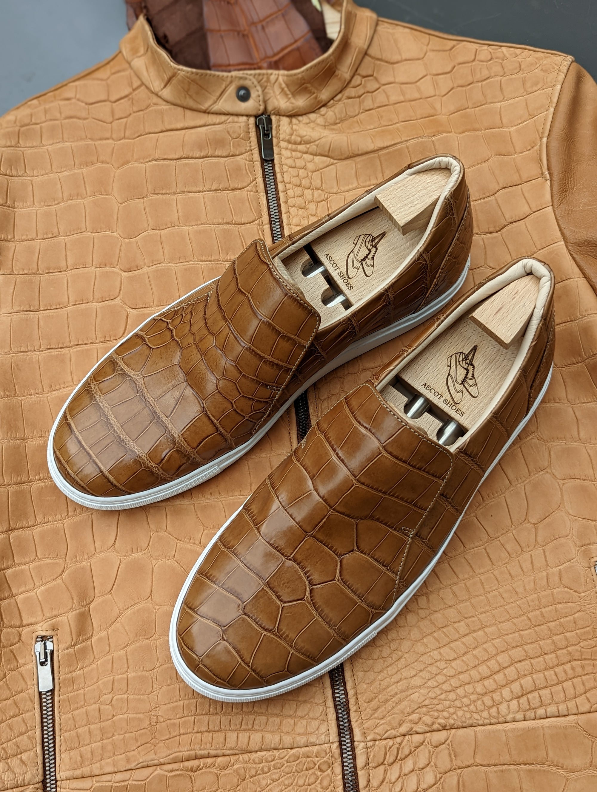 Ascot Ezee - Millenium Tan Crocodile - Ascot Shoes