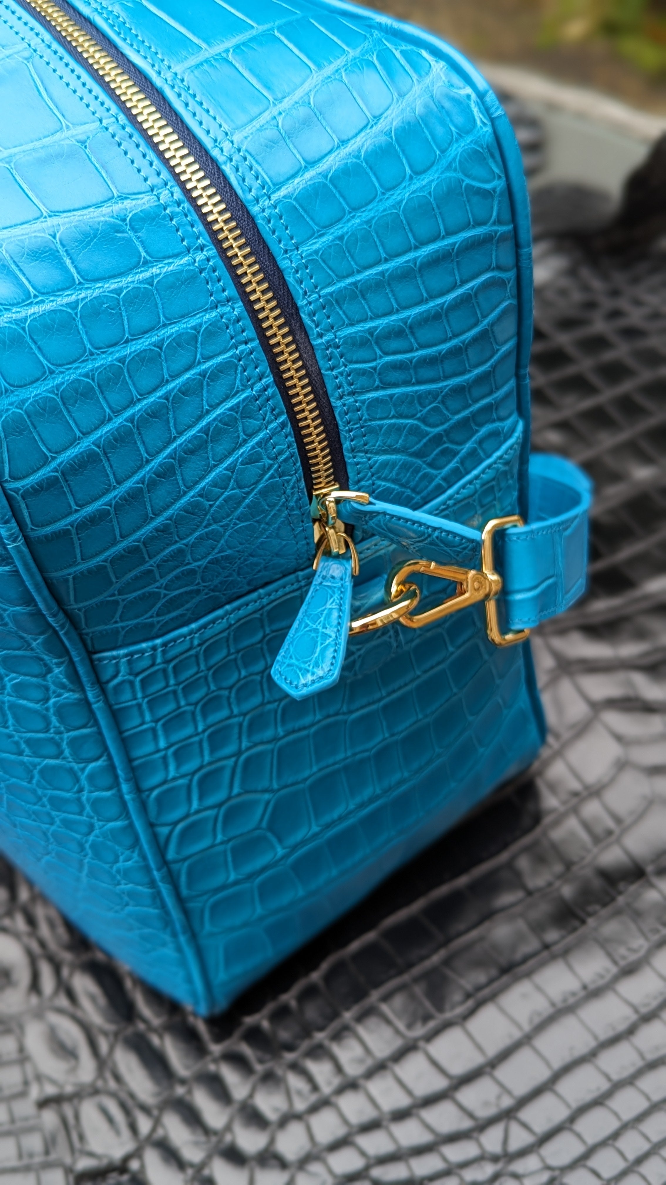Bespoke Overnight Bag - Turquoise Nile Crocodile 50 cm - Ascot Shoes