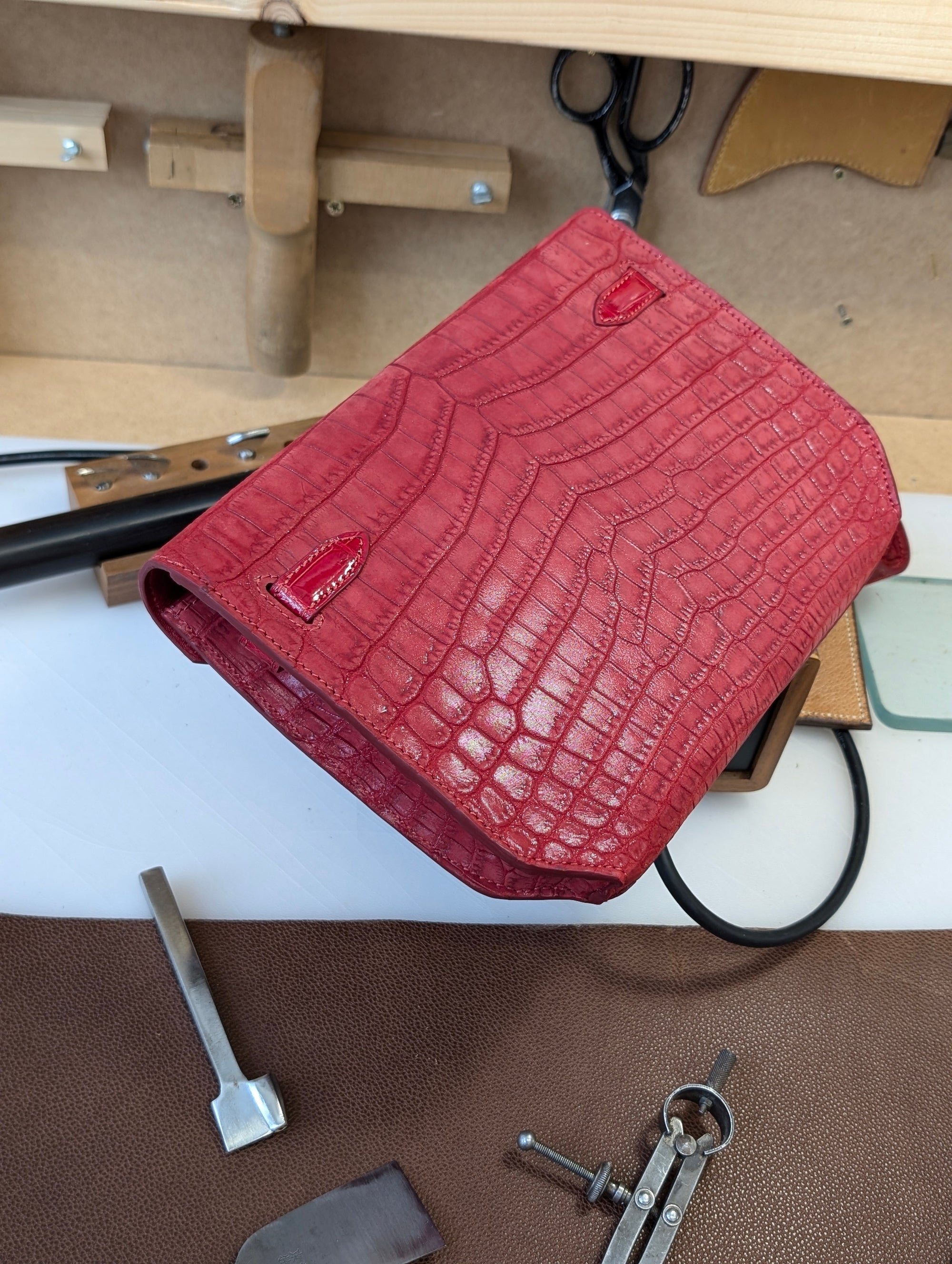 Clutch Bag - Red Crocodile 20 cm - Ascot Shoes