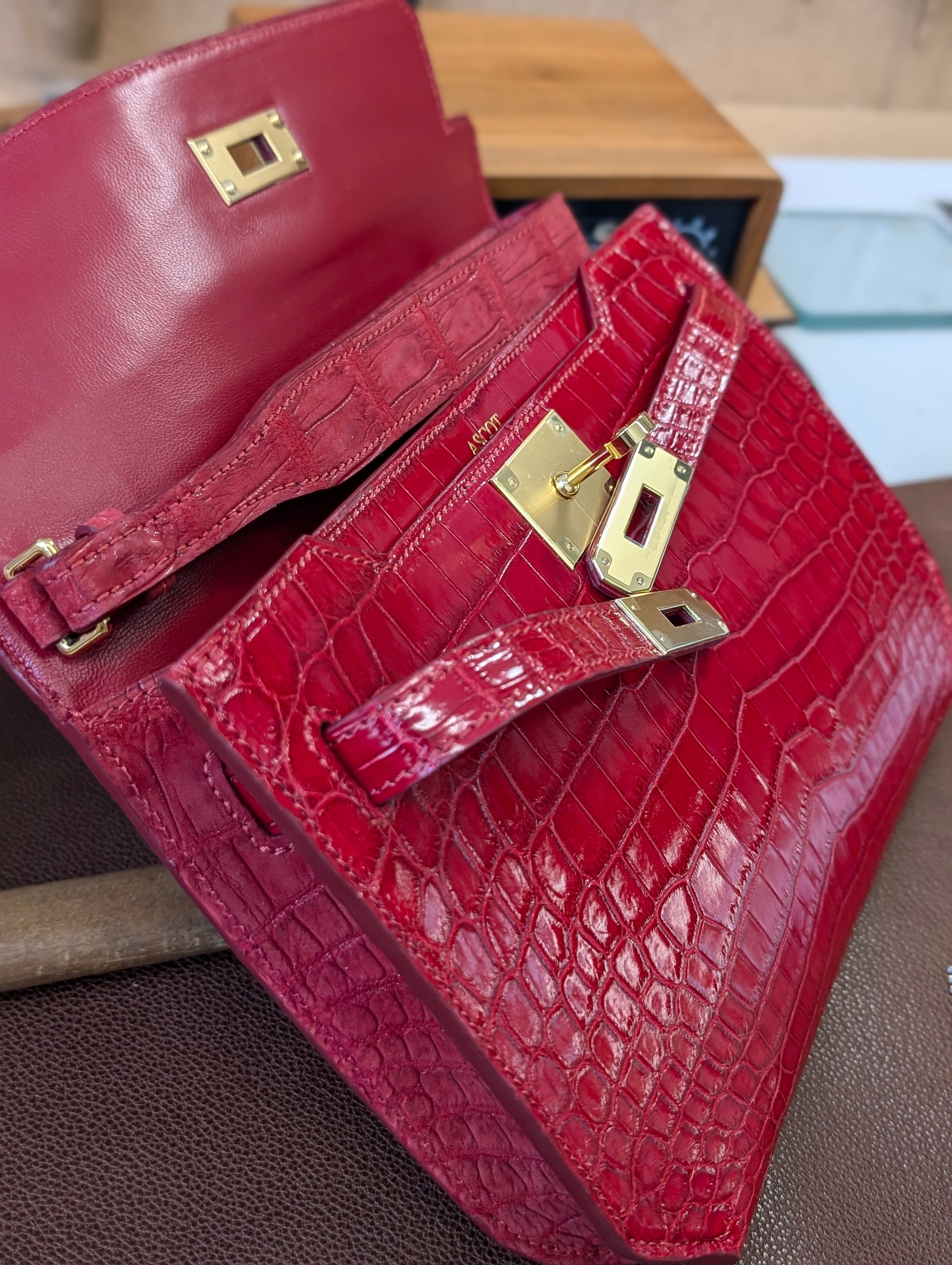 Clutch Bag - Red Crocodile 20 cm - Ascot Shoes