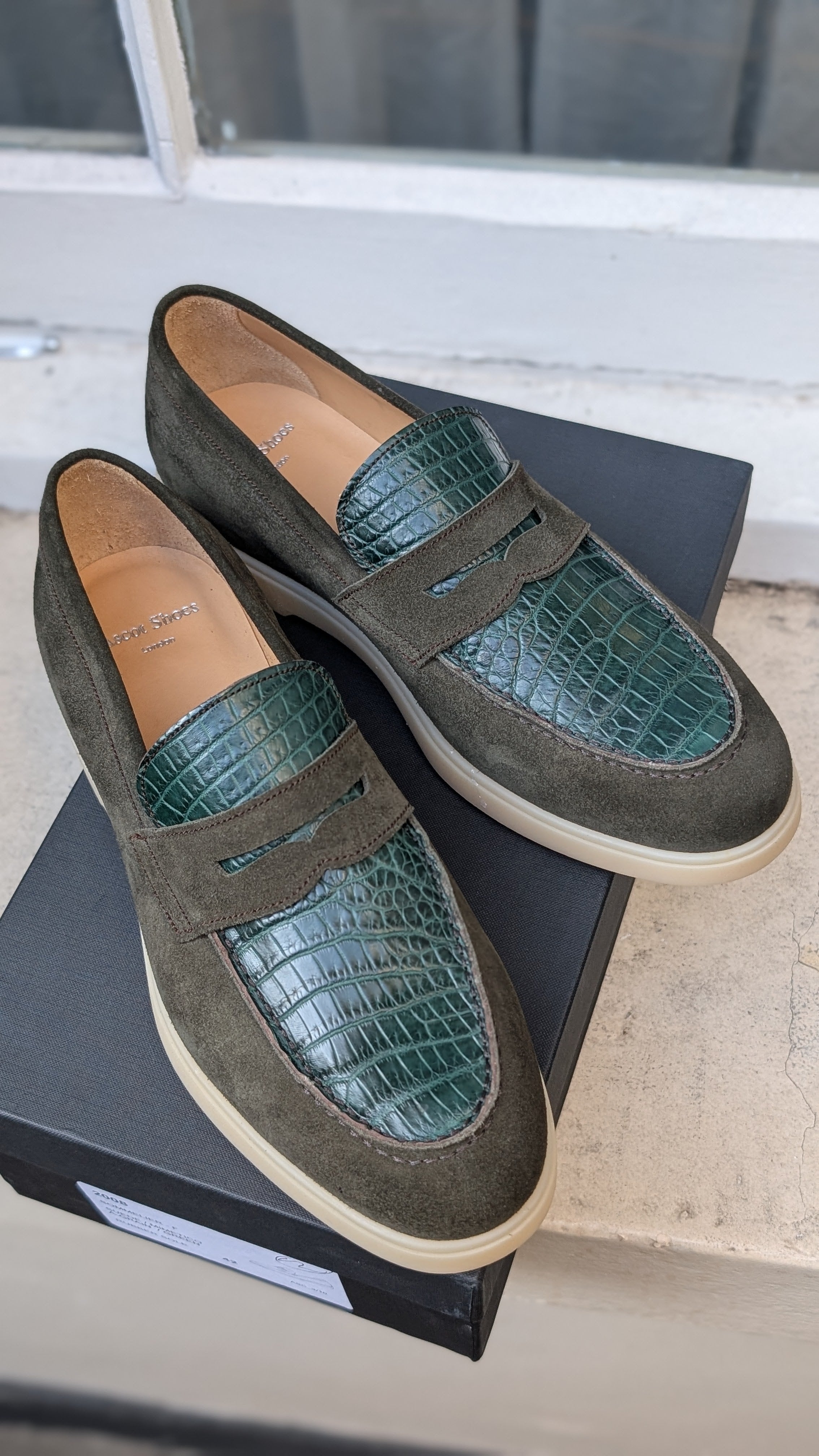 Ascot Sunseeker - Olive Green Crocodile & Suede, UK 8 - Ascot Shoes