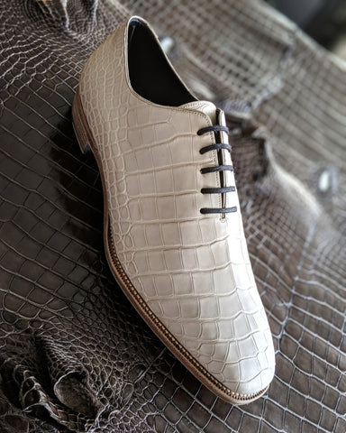 Ascot Wholecut - Pearl White Alligator