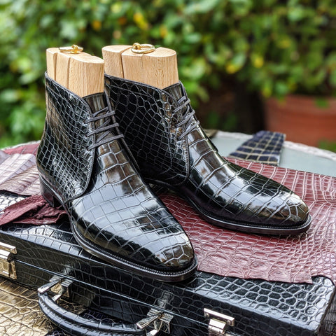 Ascot Highlander Ankle Boots - Piano Black Alligator