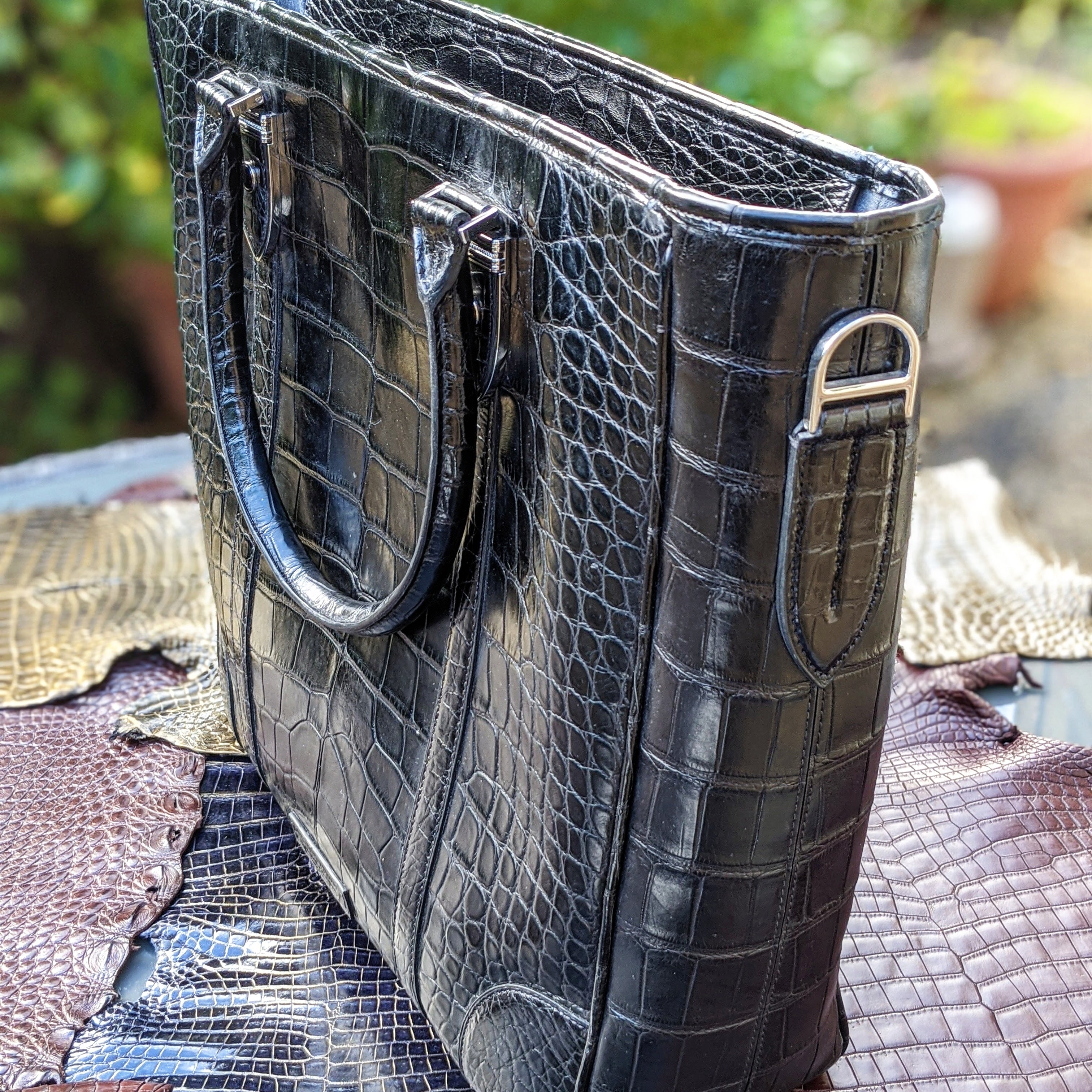 Weekend Traveller - Black Crocodile - Ascot Shoes