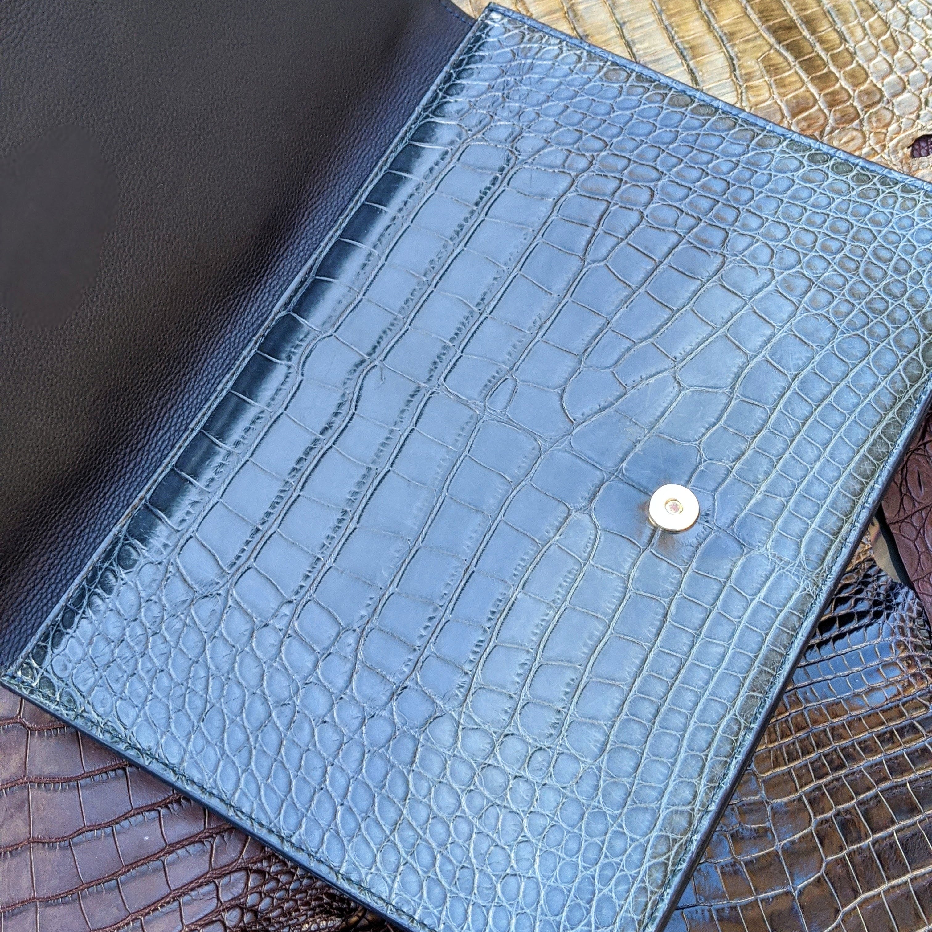 Folio Case - Green Crocodile - Ascot Shoes