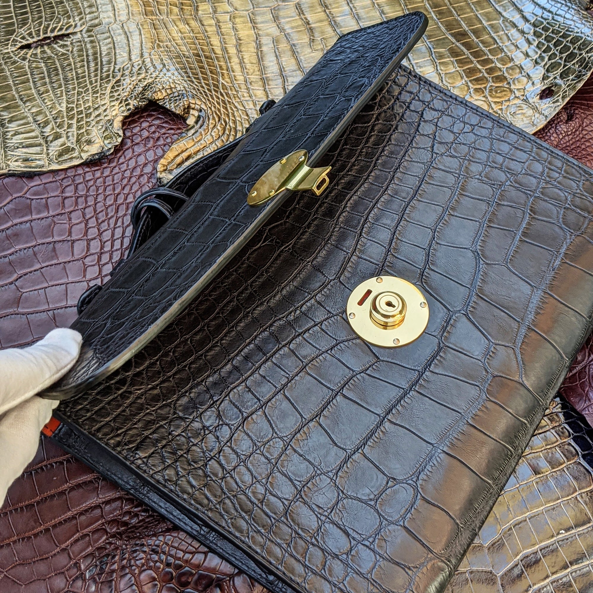 Folio Case - Black Crocodile - Ascot Shoes