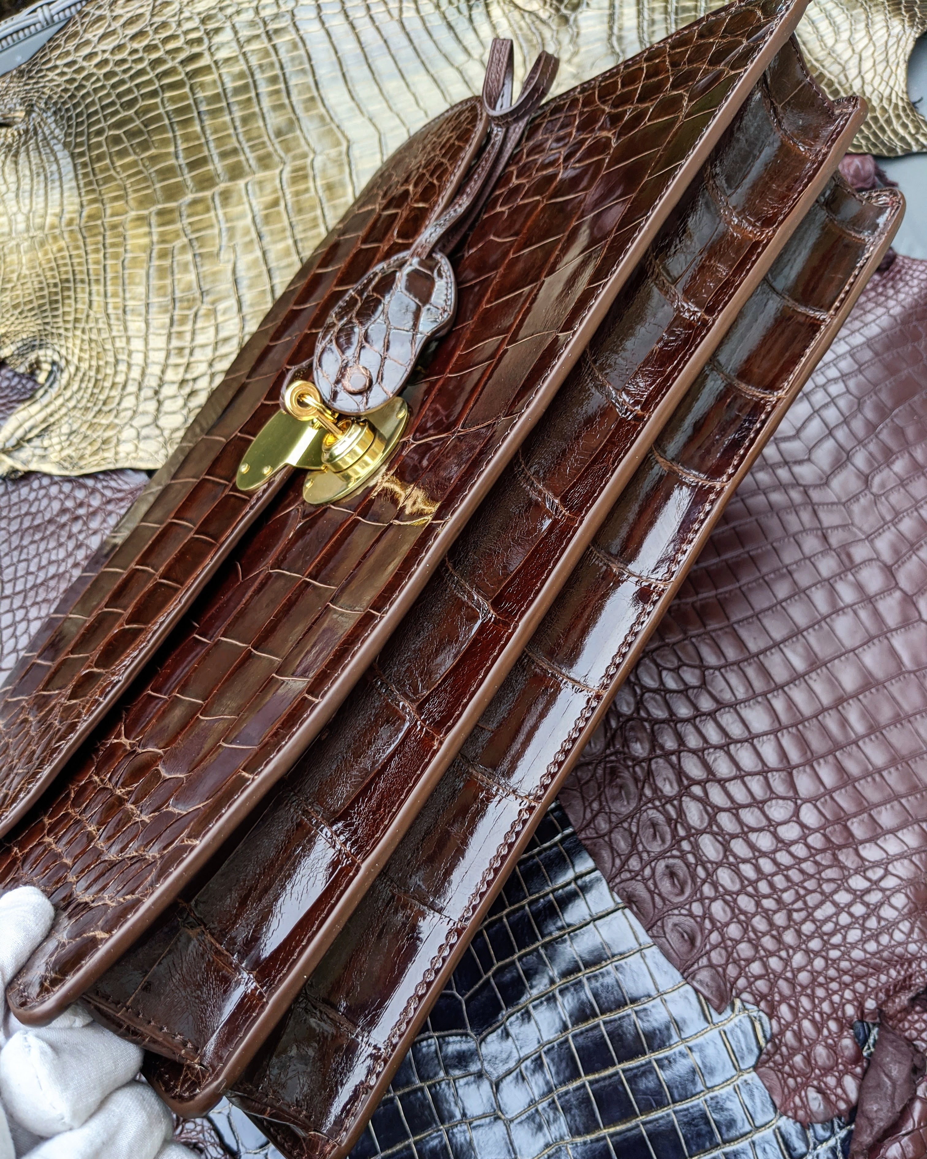 Briefcase - Bourbon Crocodile - Ascot Shoes