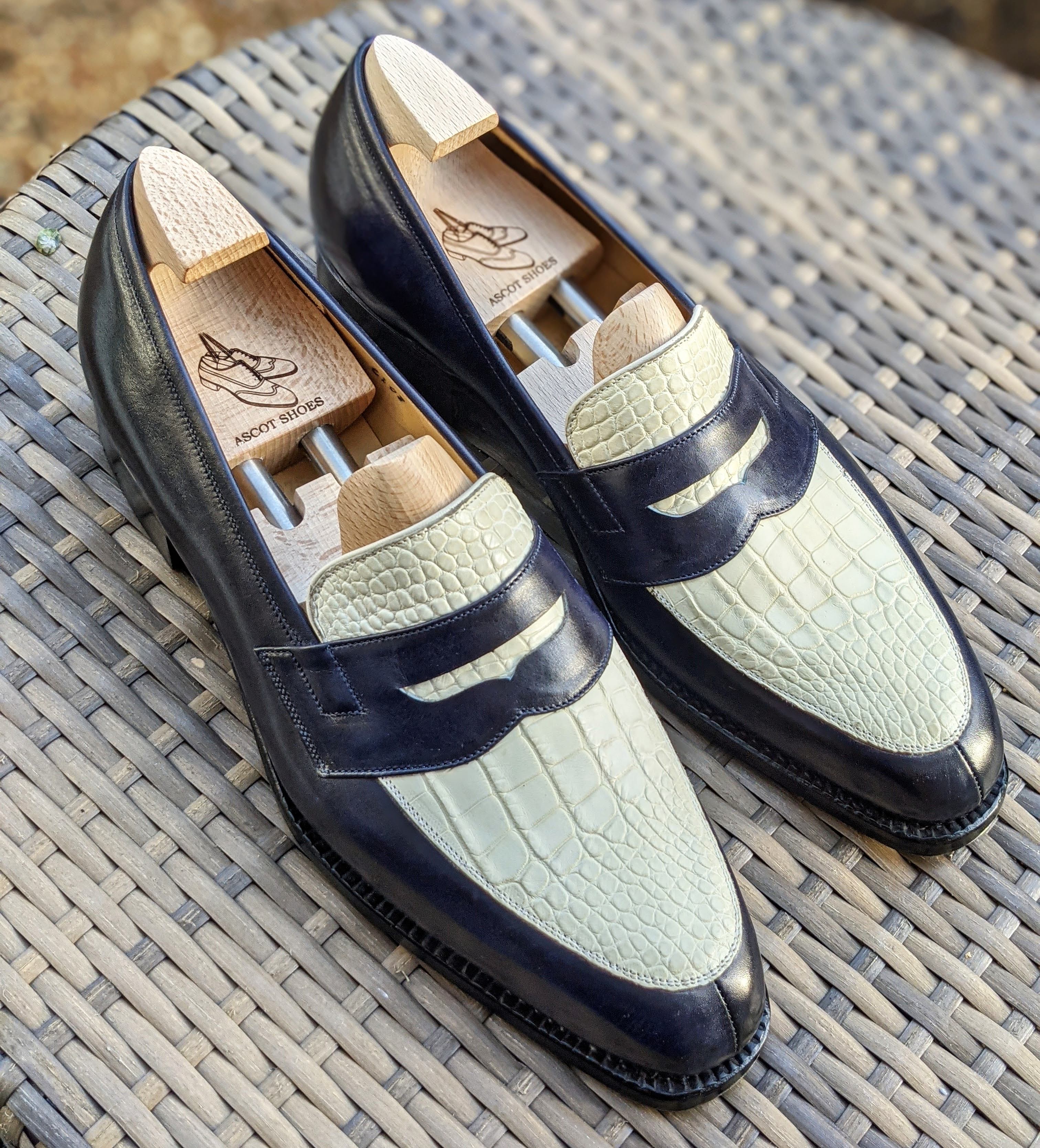 Ascot Sinatra - Light Cream Alligator and Navy Calf - Ascot Shoes
