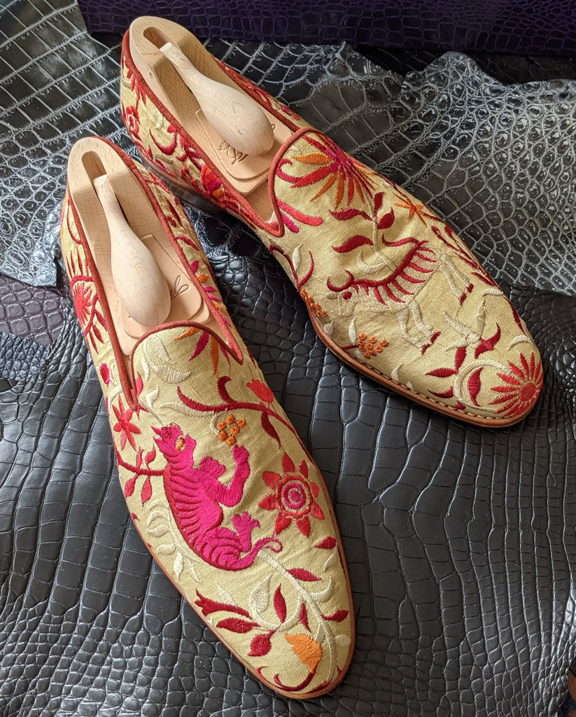 Ducal Floral Print UK 9.5 Ascot Shoes