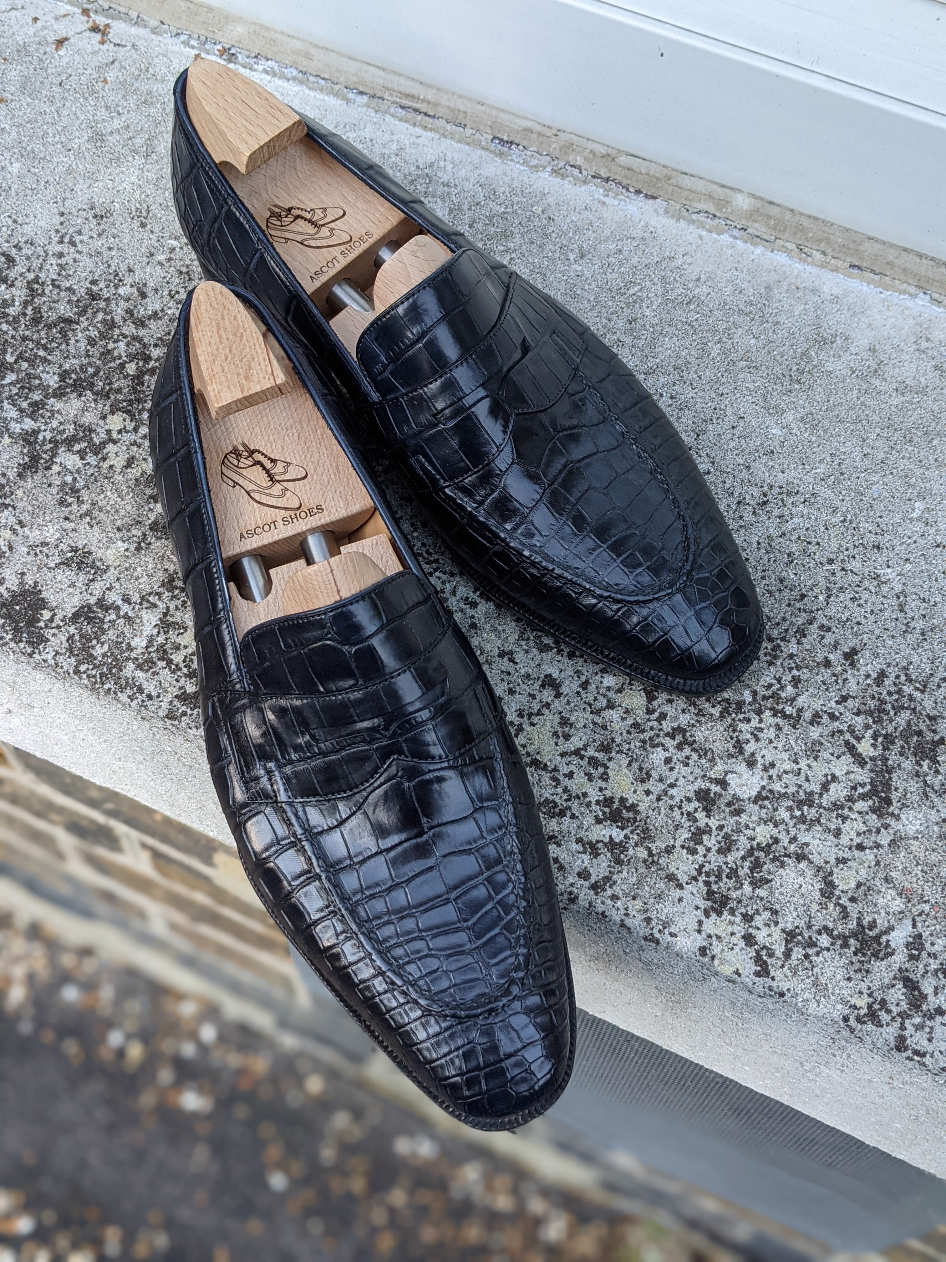 Ascot Wholecut Loafer - Black Piano Alligator - Ascot Shoes