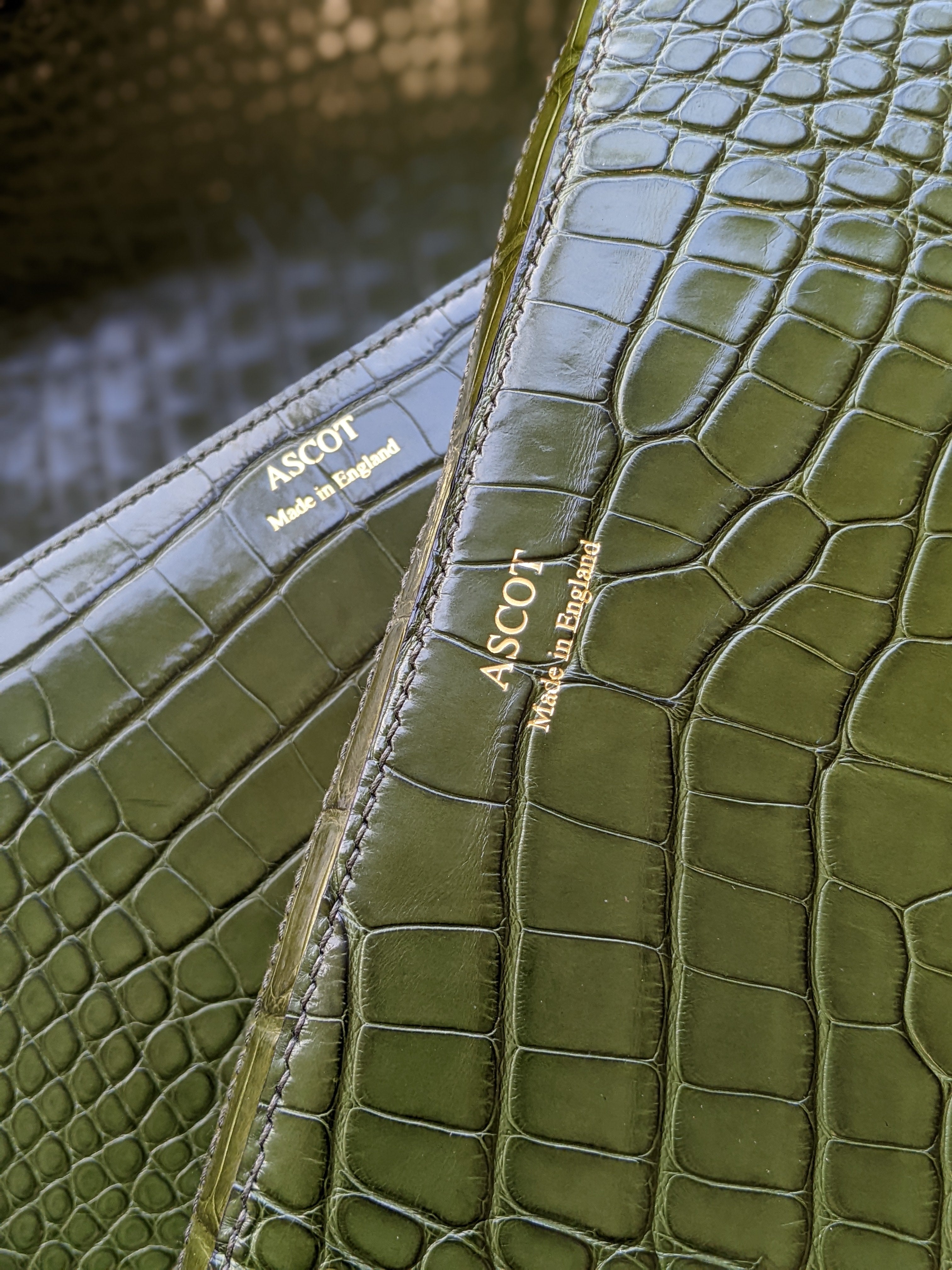 Custom travel cigar humidors - Ascot Shoes