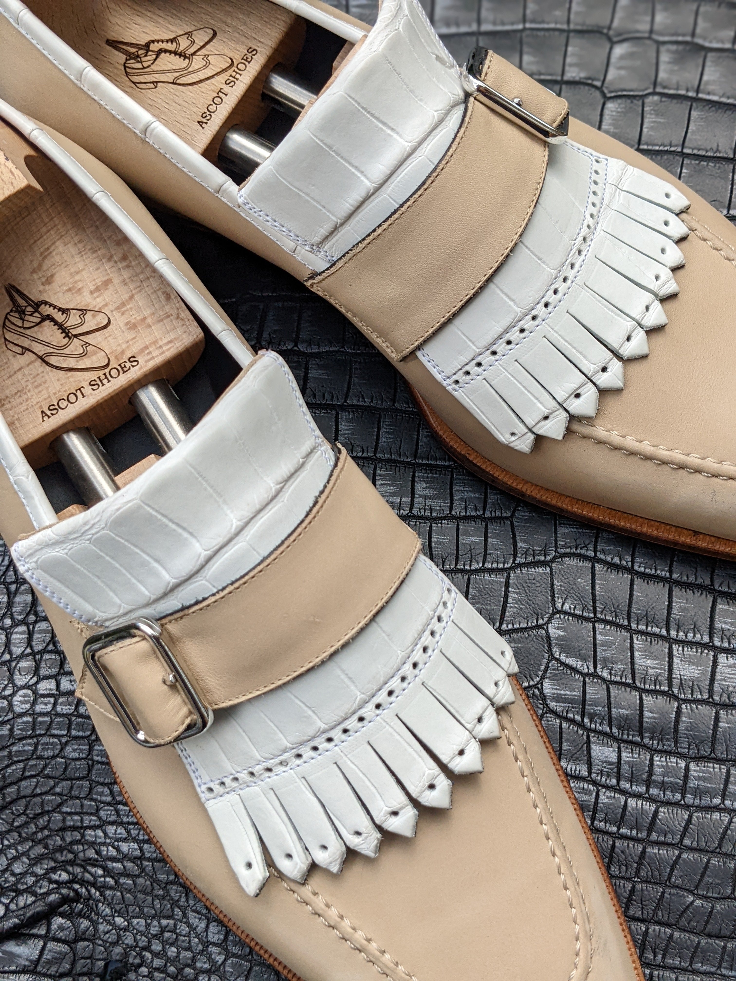 Ascot Golf - Cream calf & White Crocodile - Ascot Shoes