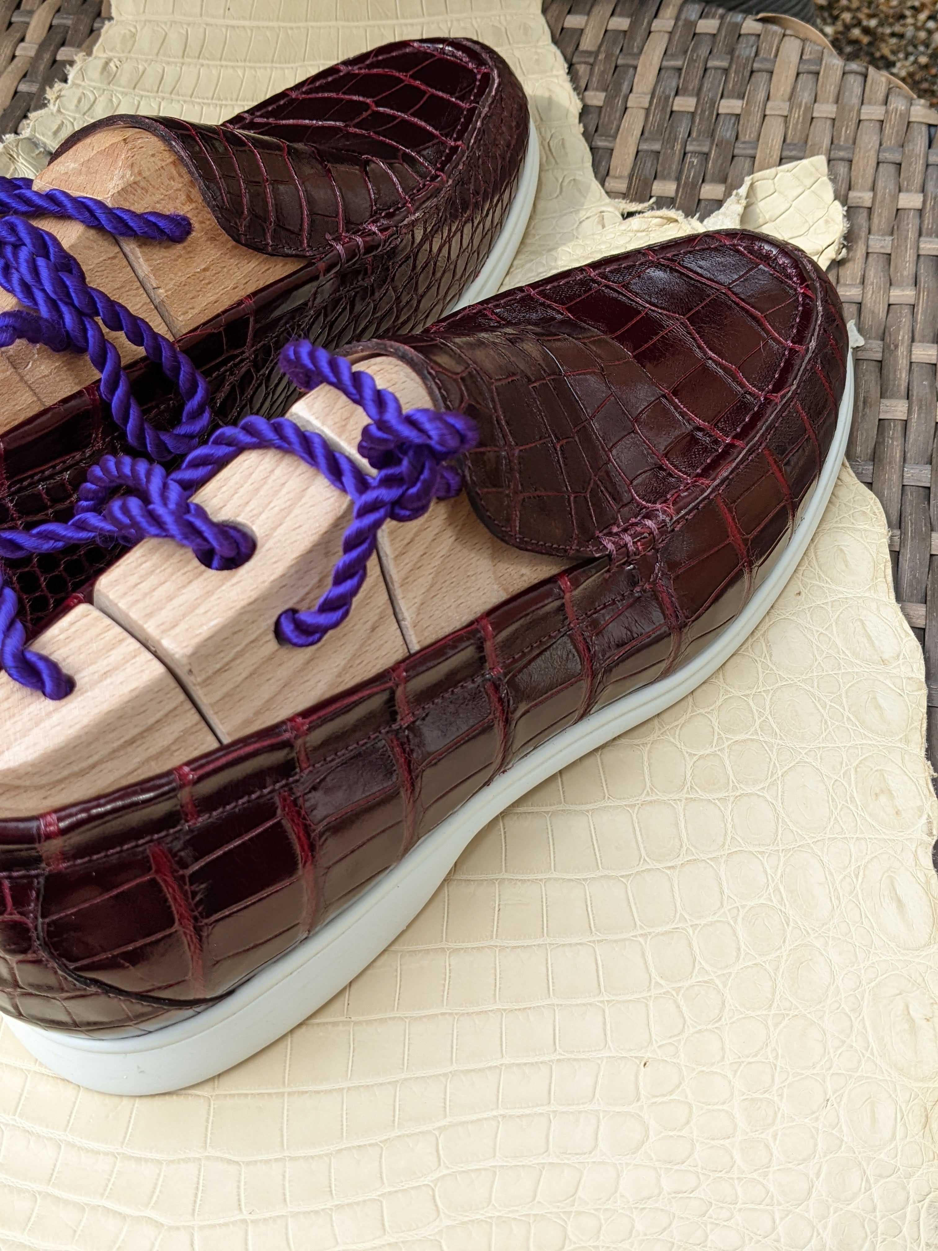 Ascot Cannes - Burgundy Crocodile - Ascot Shoes