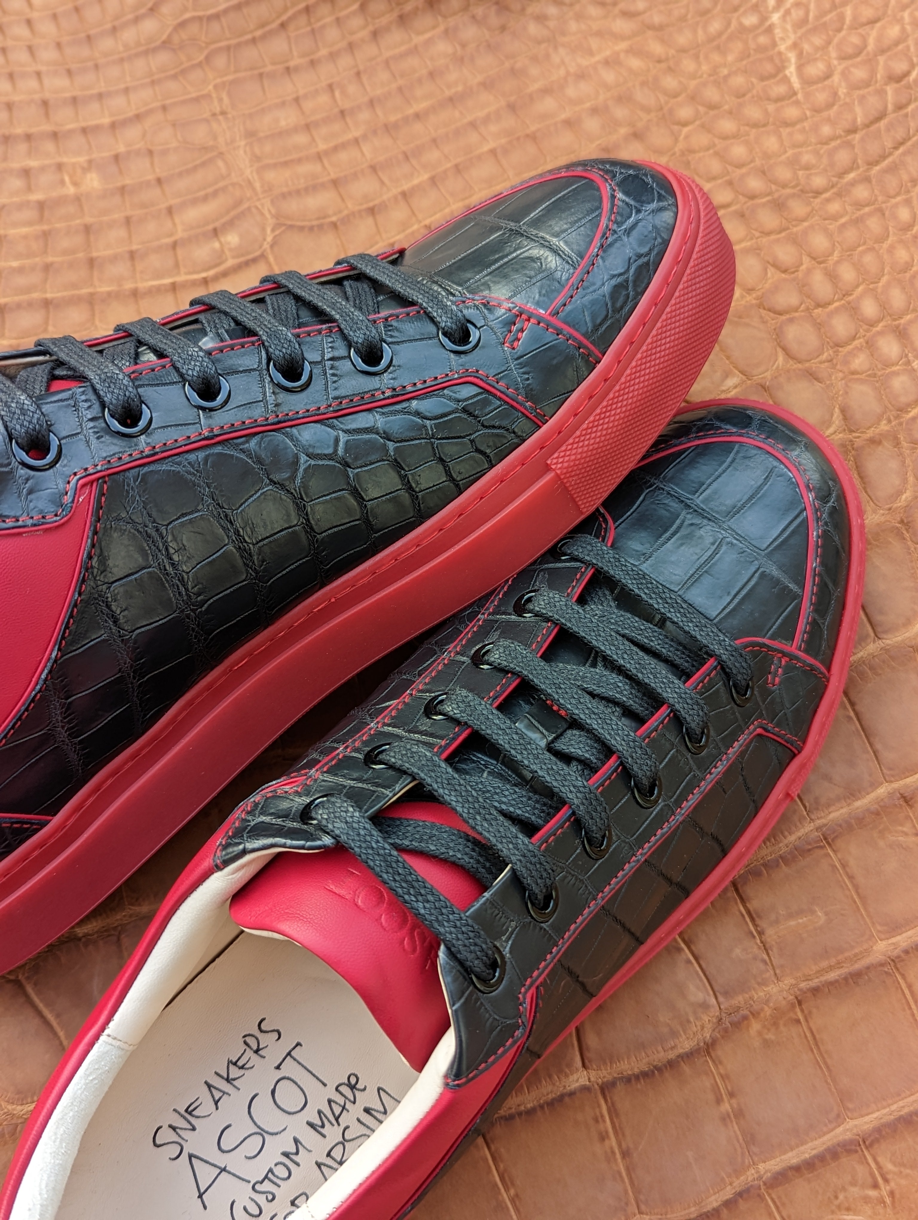 Ascot Sneakers - Black Crocodile with red details - Ascot Shoes